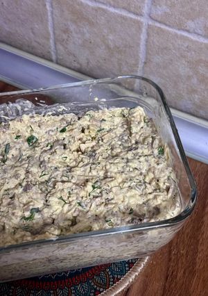 O poză a rețetei Salată de pui cu ciuperci și maioneză 🧄🍄‍🟫.
