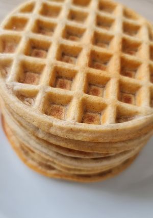 Una foto de Waffles de harina integral y leudante (sin manteca ni azúcar!!!)
