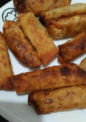 A picture of Aloo chicken Roll😃😃.