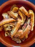 Oreja en adobo frita