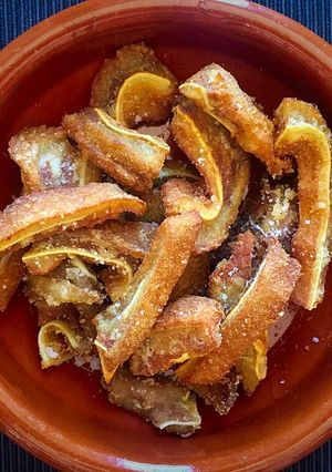 Una foto de Oreja en adobo frita