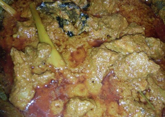 Bagaimana cara membuat Rendang indofood plus😁  menggugah selera