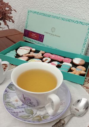 Una foto de Preparación del té Mango y Bergamota
