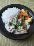 Chuleta de Cerdo con salsa de Champiñones y Brócoli