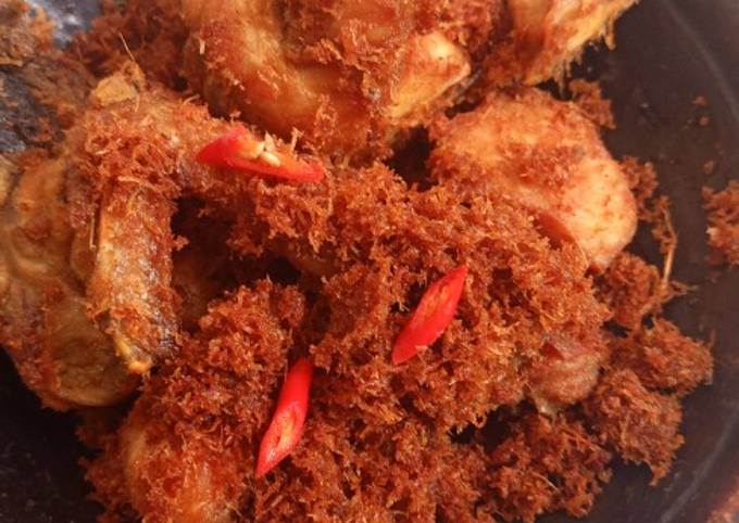 Ayam goreng serundeng ala Dee😍