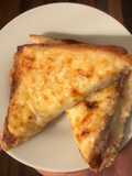 Sándwich croque monsieur