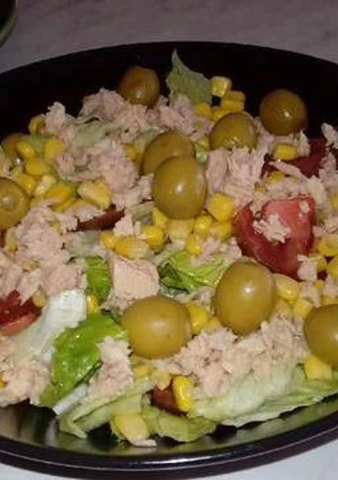 Una foto de Ensalada de atún