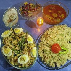 Chicken Degi Qorma and Martar (peas) Pulao one hour A picture of Chicken Degi Qorma and Martar (peas) Pulao one hour.