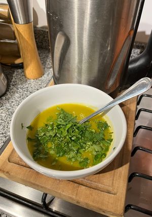 Una foto de Sopa crema de verduras en sopera eléctrica