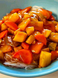 Φωτογραφία της συνταγής Noodles με γλυκόξινη σάλτσα λαχανικών και ανανά. Vegetarian ✅