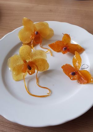 Hình của món Mứt vỏ cam mật ong.