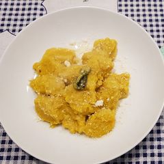 A picture of Pumpkin Gnocchi with less flour.