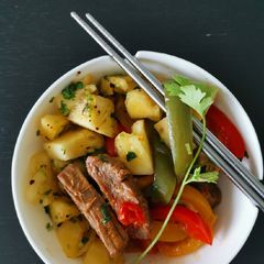 A picture of Beef Stir fry.