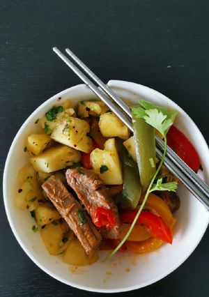 A picture of Beef Stir fry.