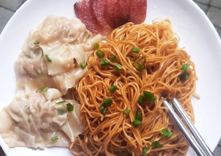 Resep Kon Lo Wantan Mee (black wonton noodles) Anti Gagal