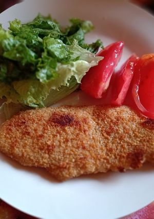 Una foto de Milanesa de merluza para mi peque 🐟