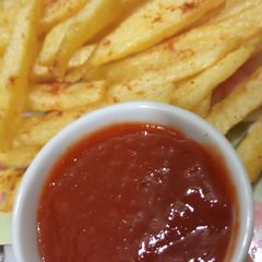 A picture of Simple French fries.