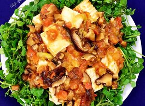 Hình của món Cải Xoong Trộn Đậu Hủ Sốt Nấm Cà Chua Chay.