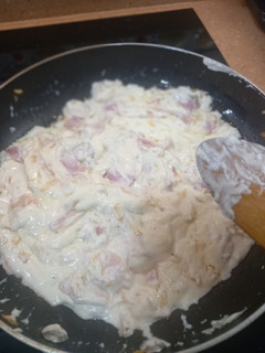 Una foto de Espagueti a la carbonara