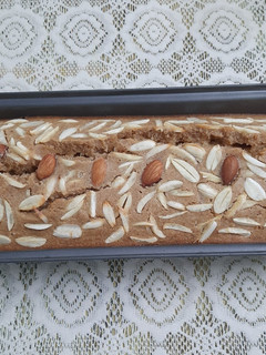 A picture of Bread Almond Cake.