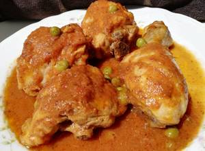 https://img-global.cpcdn.com/recipes/99f2a5701b2828c7/300x220cq70/pollo-a-la-espanola-foto-principal.jpg