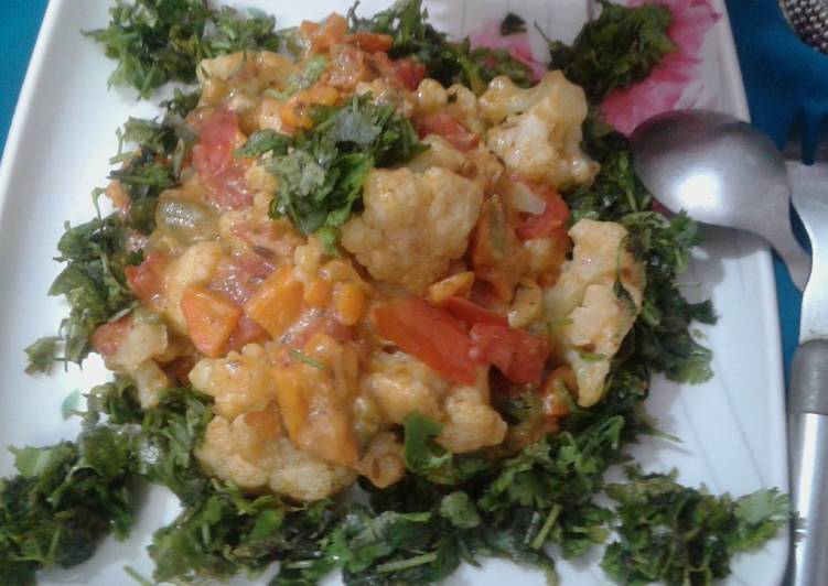 Steps to Prepare Perfect Yummy Creamy Cauliflower and Mix Veg(No onion No garlic)