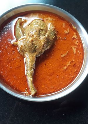 A picture of Stuff baigan Maharashtrian style.