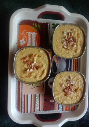 A picture of Badam halwa / almond halwa.