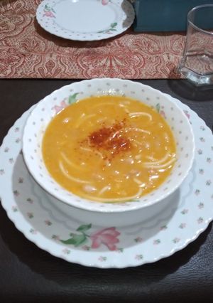 Una foto de Porotos con riendas