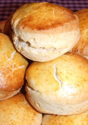 Foto principal de Scones exquisitos con melaza o sirope