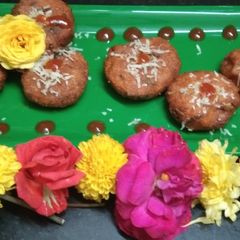 A picture of Poha vada.