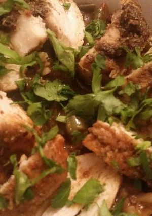 A picture of Tomato Braised Chicken w/ Green Beans & Savory.