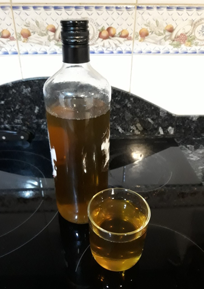 Una foto de Infusión de f. de diente de león con h. de alcachofa y tomillo