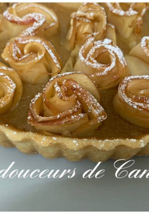 Une photo de Tarte aux pommes bouquet de roses