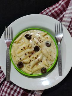 ચીઝ પાસ્તા (Cheese pasta Recipe in Gujarati) રેસીપી મુખ્ય ફોટો