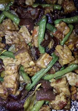 Foto resep Tumis tempe,kacang panjang dan cecek praktis enak