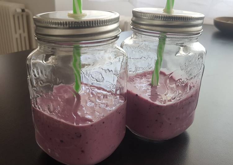 Les Meilleures Recettes de Smoothie fruits rouge banane