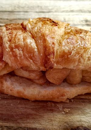 A picture of Apple Tatin-Style Croissant.