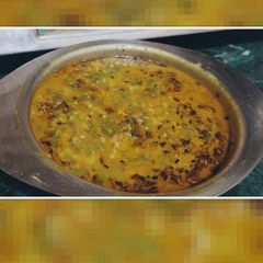 A picture of Dal fry.