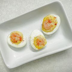 Shrimp with mayo on Devilled eggs A picture of Shrimp with mayo on Devilled eggs.