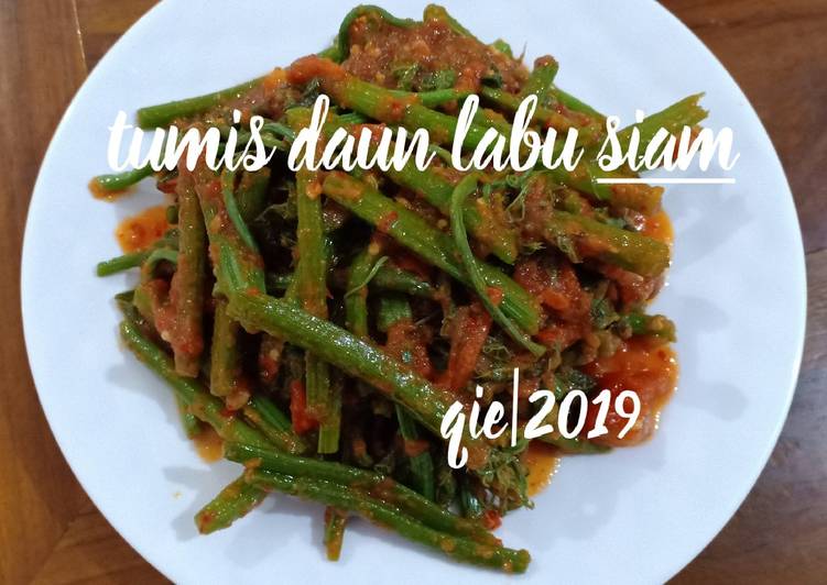 Resep Tumis daun labu siam yang Enak