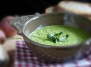 Une photo de purée de piments d espelette