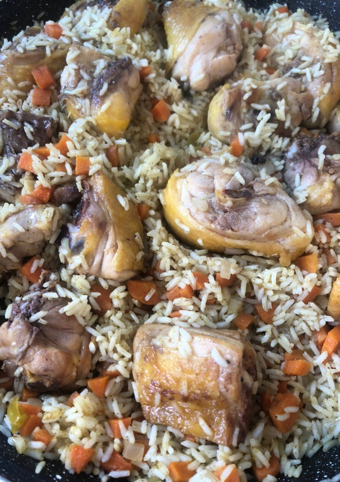 Una foto de Pollo al curry