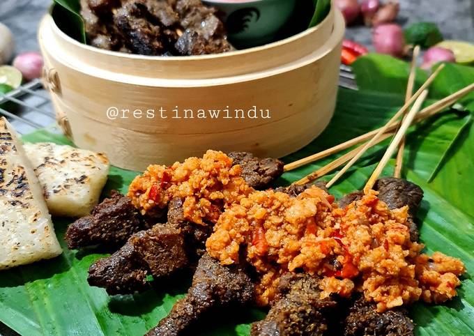 Cara Gampang Menyiapkan Sate Maranggi Sambal Oncom (Daging Sapi), Lezat Sekali