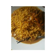 A picture of My juicy curry noodles.