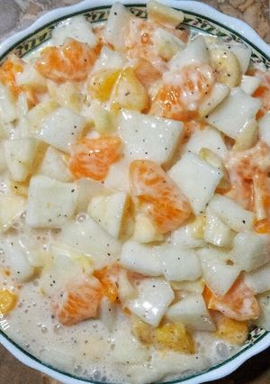 A picture of Tangy fruit cream bowl.