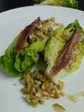 Cogollos con anchoas y vinagreta de encurtidos