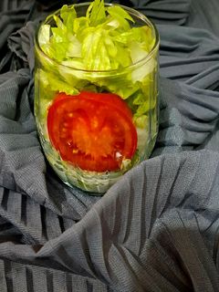 عکسی از دستور سالاد کاهو با ماست