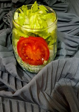 عکسی از دستور سالاد کاهو با ماست