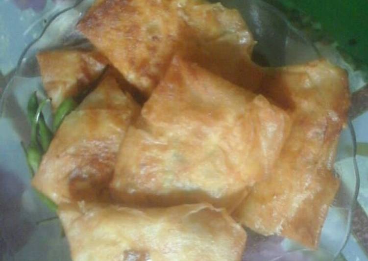 Martabak tagung (tahu dan jagung)